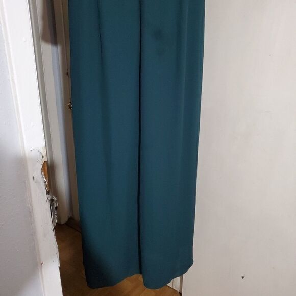 Forever 21 romper   - Picture 9 of 13